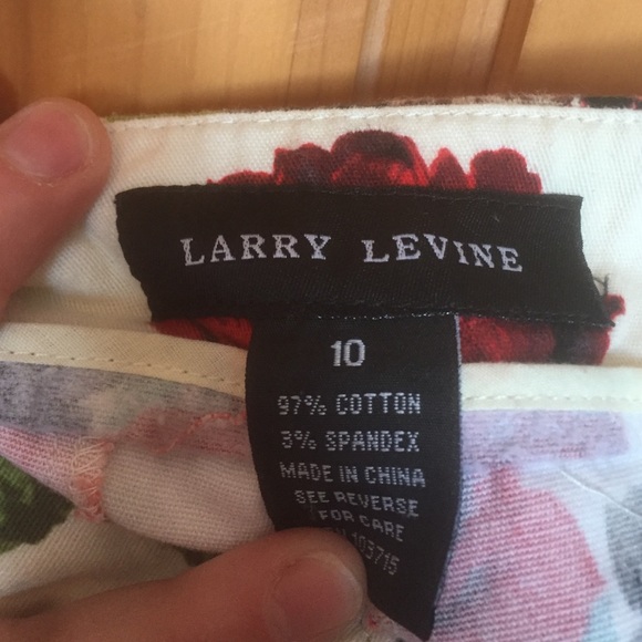 Floral pants - Picture 3 of 3