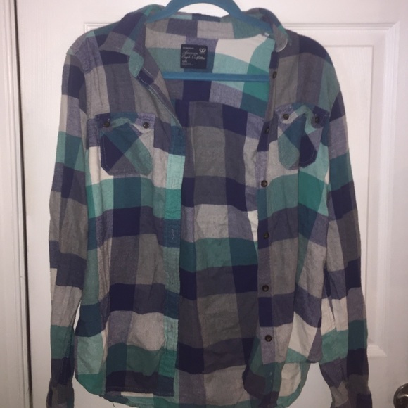 American Eagle "favorite fit" flannel