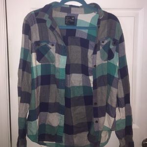 American Eagle "favorite fit" flannel
