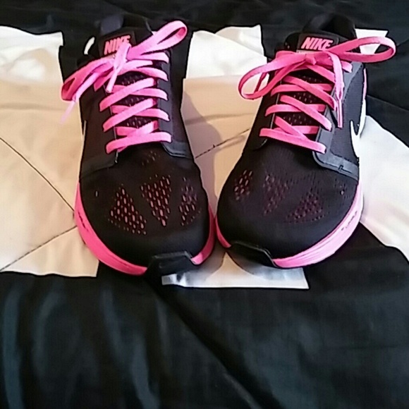 Nike 6.5y - Picture 2 of 4