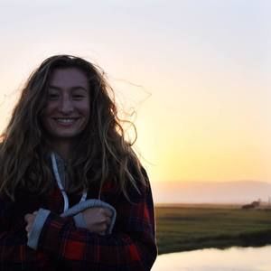 Meet your Posher, Claire