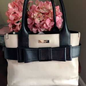 🎀Kate Spade Villabella Avenue Elena Tan Black 👜