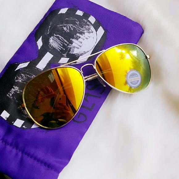 New Yellow Aviator Sunglasses - Picture 2 of 4