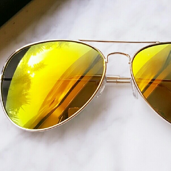 New Yellow Aviator Sunglasses - Picture 3 of 4