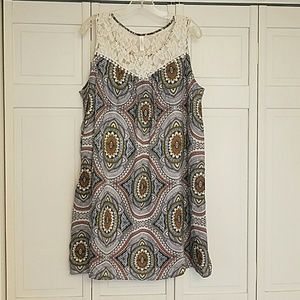 Dress with colorful print and lace top - XXL