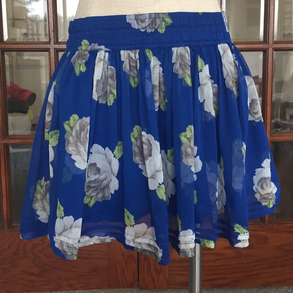 Abercrombie & fitch skirt