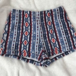 DONATING SOON Hollister stretchy patterned shorts.