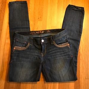 Beautiful cropped Jens