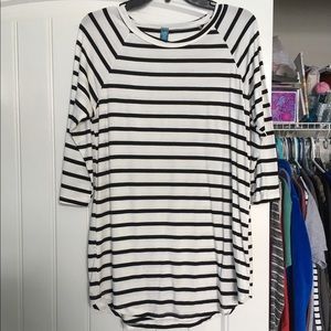 Striped tee