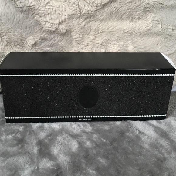 Mac In Extra Dimension Brush Kit