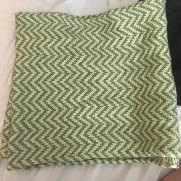 Infinity scarf