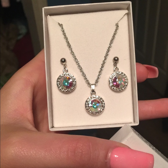 Earrings and necklace.
