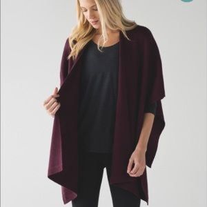 NWT lululemon bundle up scarf