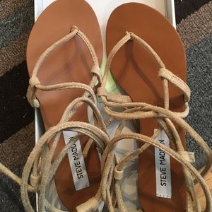 Steve Madden - Gladiator Sandal - Tan Size 7