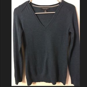 Banana republic sweater