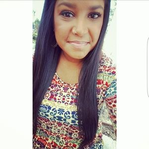 Meet your Posher, Sitara