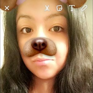 Meet your Posher, Adriana