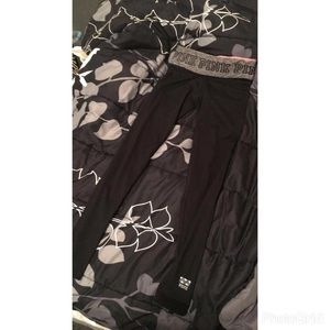 VS PINK REVERSIBLE ULTIMATE LEGGING 💓