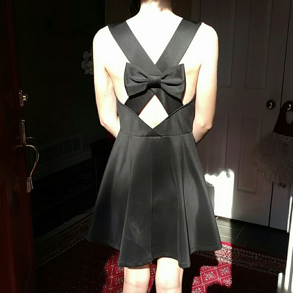 LBD Cocktail - Picture 2 of 2