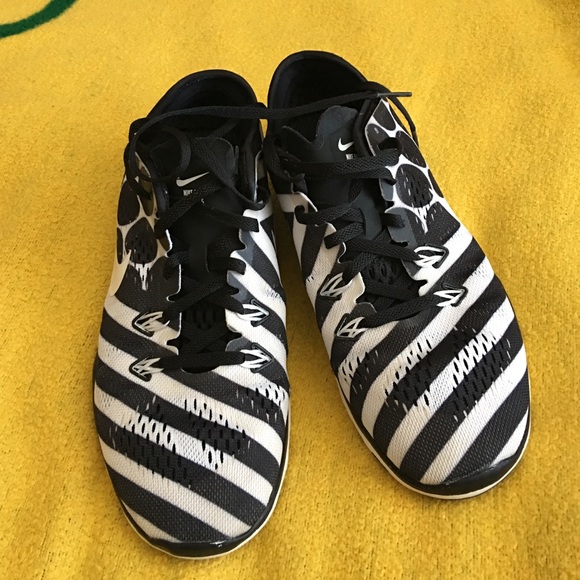 Nike free fit 7.5