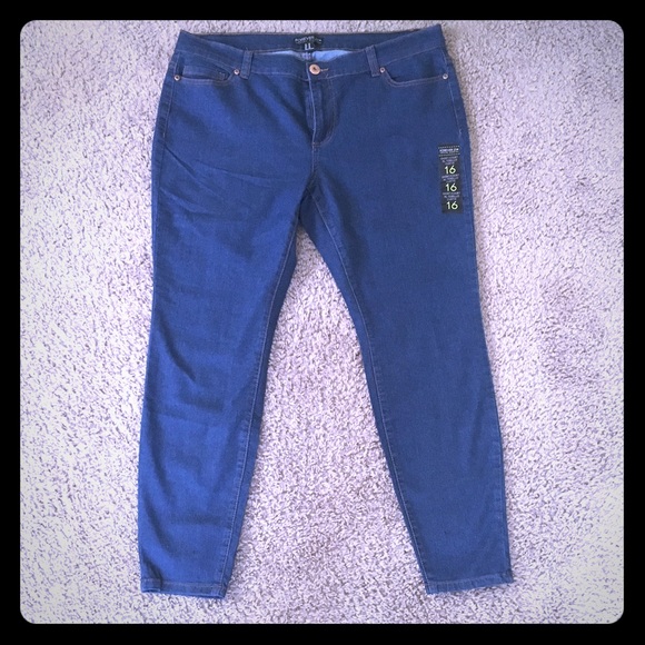 FOREVER 21 Skinny Jeans!