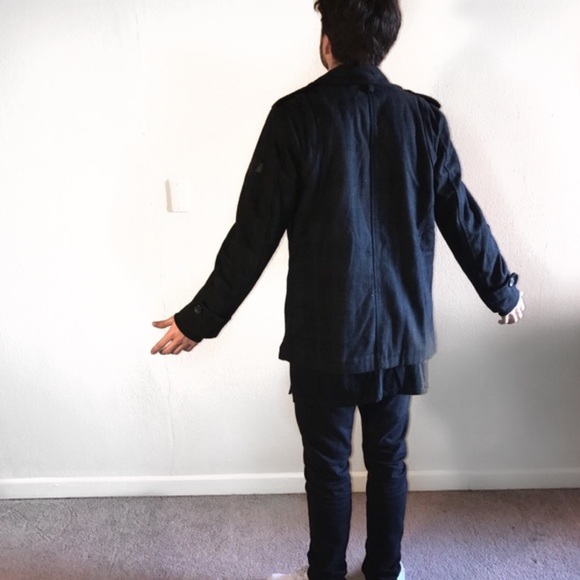 Lira Originals Peacoat in Black - Picture 2 of 4