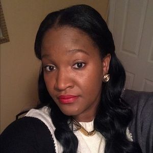 Meet your Posher, Tasha