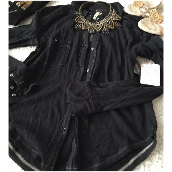 Free People Shirt HP๐1/28/17 - Picture 2 of 3