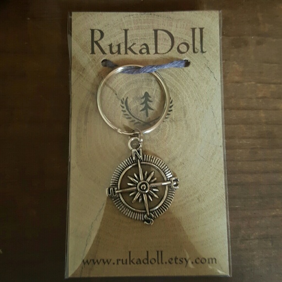 Compass Keychain Gypsy Traveler - Picture 4 of 4