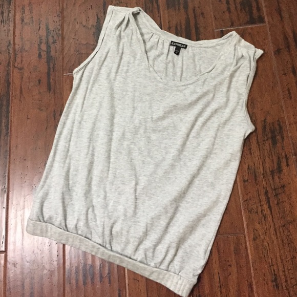 Gray top