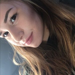 Meet your Posher, Alexandria