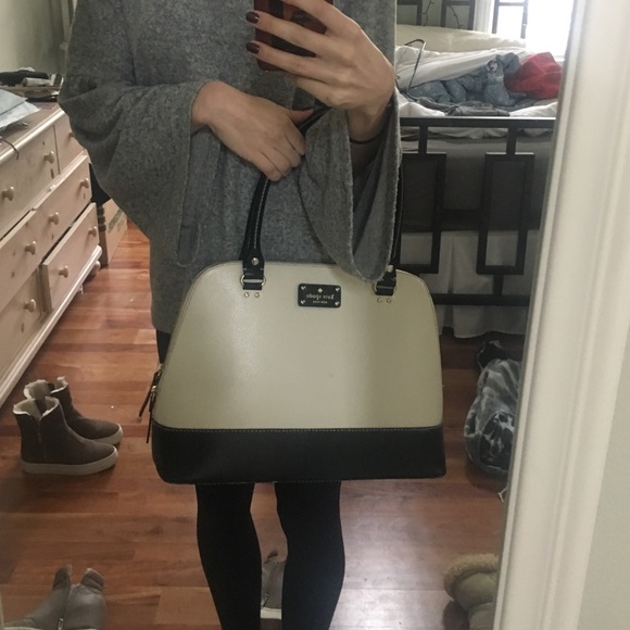 Kate spade round shoulder bag Clearance