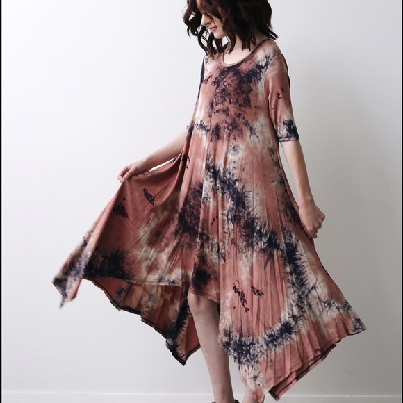 Mauve/pink and navy tie dye midi dress!