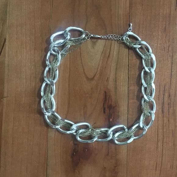 Choker necklace