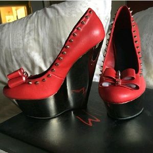 (TODAY ONLY) (REDUCED)Red Wedges NWOT