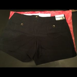 New York black short