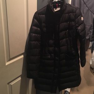 Brand new! Moncler Berre puff jacket
