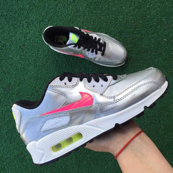Women's Nike Air Max sneakers silver - Picture 4 of 4