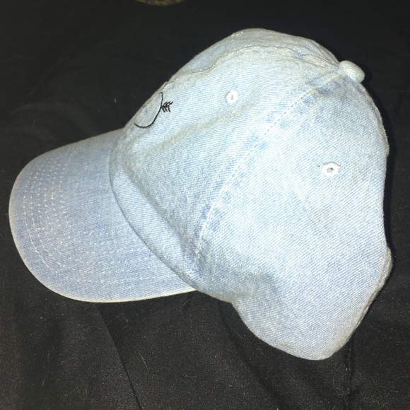 Hat - Picture 2 of 2