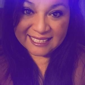 Meet your Posher, Dee