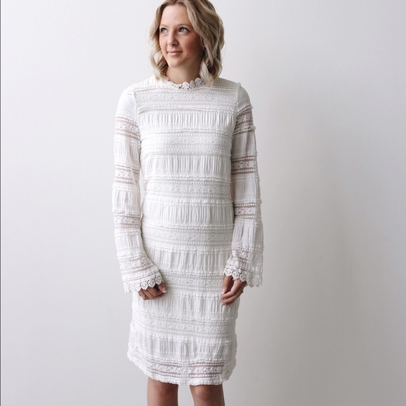 Beautiful white knee length modest dress!! - Picture 1 of 4