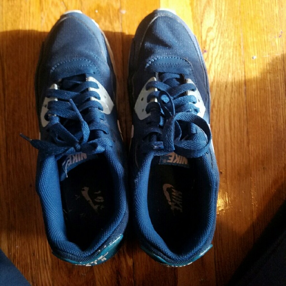 Womens Size 10 Nike Air Max