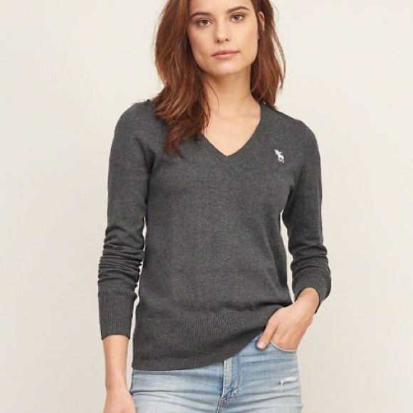 Abercrombie Iconic Sweater