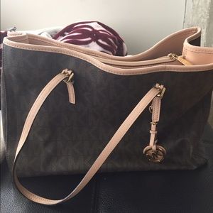 Authentic Michael Kors purse