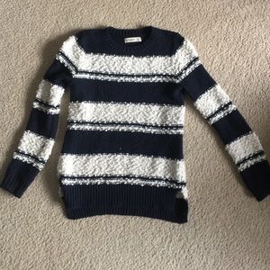 Abercrombie kids size 13/14 sweater.