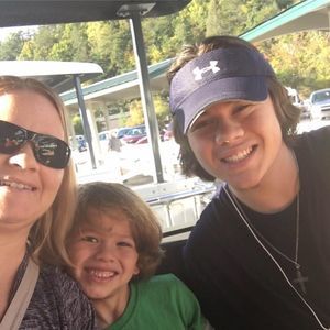 Meet your Posher, Frances