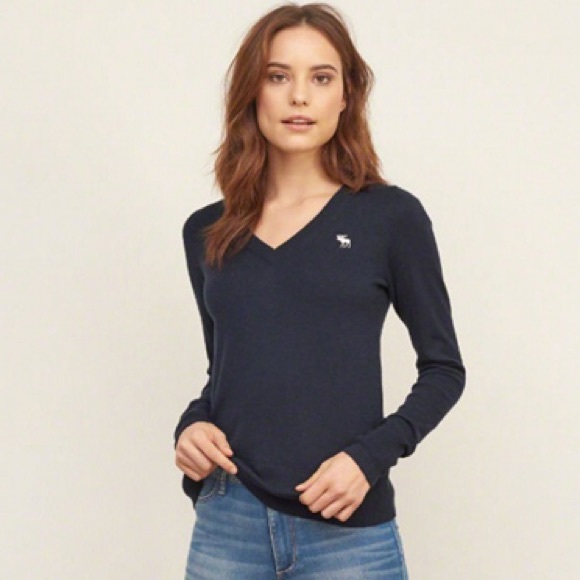 Abercrombie Iconic Sweater