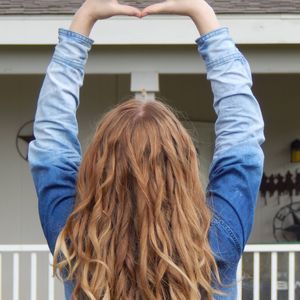 Meet your Posher, Brittney