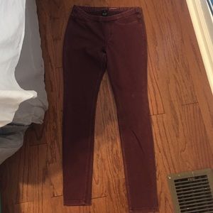 maroon jeggings