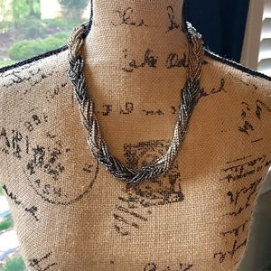 🎀NWoT Unique Gold & Silver Rope Braid Necklace🎀